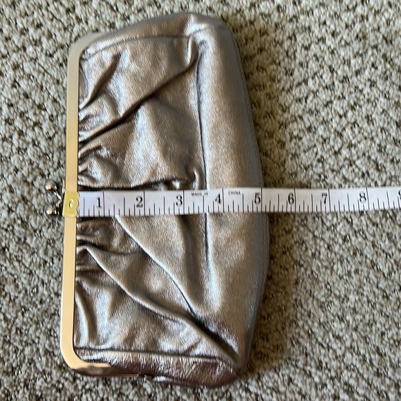 Express Platinum Metallic Clutch - Picture 5 of 5